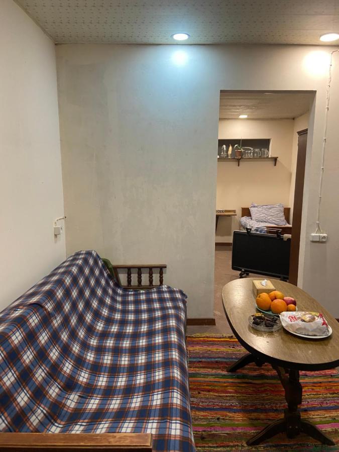 Vahe'S Corner House Hotel เยเรวาน ภายนอก รูปภาพ